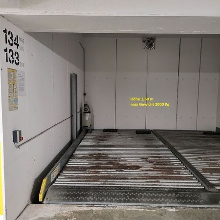 Lastenaufzug mit maximaler Höhe von 1,60 m und Gewichtskapazität von 2000 Kg