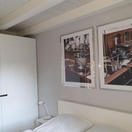 Elegantes Schlafzimmer-Design mit maritimen Akzenten